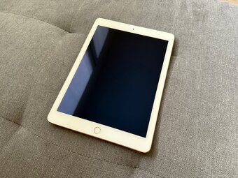 iPad Air 2, 16GB, cellular Gold - 7