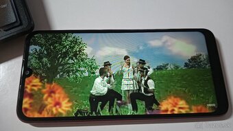 Motorola e6 plus 50€ - 7