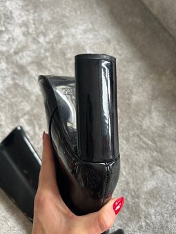 Zara lakovane cierne cizmy 41 - 7