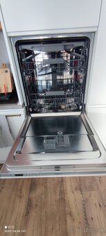 Vstavaná umývačka riadu Whirlpool - 7