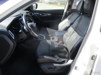 NISSAN X-Trail 1,6 dCi 130 Tekna Automat Pano 2015 - 7
