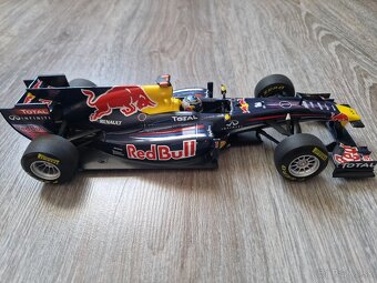 Sebastian Vettel 2011 schowcar - 7