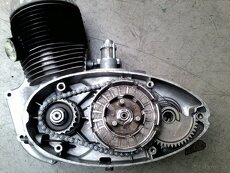 luxusné motory 250/353 a 353-ka 1 kývačka, kolena výfuku - 7