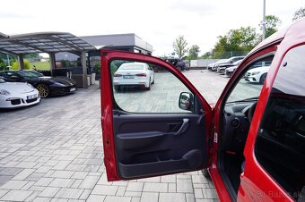 Peugeot Partner 1.4i, 5 míst - 7