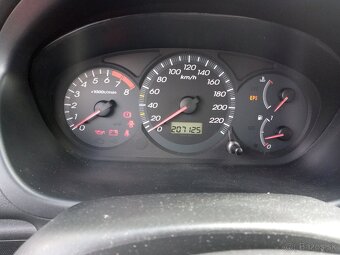 Honda Civic 5D, 1,6 Vti, 81kw, r.v. 1/2002 - 7
