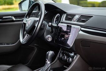 ŠKODA SUPERB KOMBI LAURIN & KLEMENT 2.0 TDi 4x4 140kW - 7