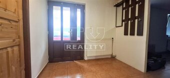 Na predaj rodinný dom v obci Vozokany s pozemkom 880m2 - 7
