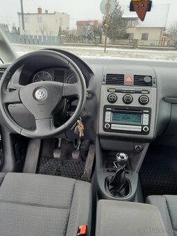 Touran 7miest,motor 1,9TDI,BKC bez DPFfiltra - 7