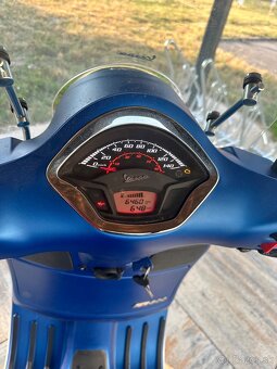 VESPA 300 GTS - 7