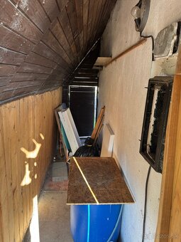 Murovaná záhradná chatka s výhľadom na Kráľovu hoľu – DUBINA - 7