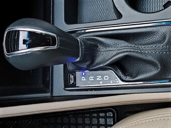 Predam Hyundai Tucson 2WD 1.7 CRDi PREMIUM - 7