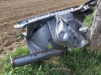 Audi a4 b7 /b6 sedan/ avant štvrtky - 7