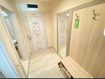 Štýlový 2 izbový apartmán v obľúbenom letovisku Zlaté Piesky - 7
