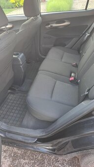 Toyota Auris 1.33 VVTi, Nová STK + EK - 7