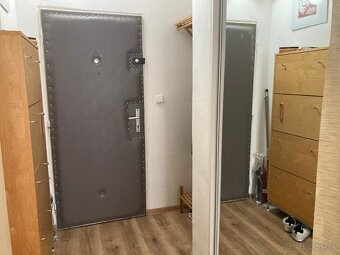 Predáme 2 izb. byt na Chrenová II. v Nitre. - 7