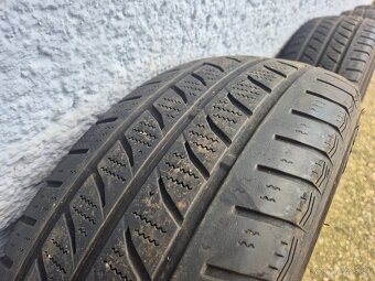 Predám zimné pneumatiky na dodávku R15 C - 7