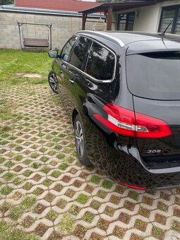 Peugeot 308 SW 1.6 HDI Allure - 7