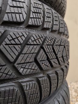 Nové zimné pneu 235/60R18 Pirelli - 7
