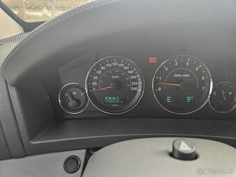 JEEP GRAND CHEROKEE 5.7i Hemi V8 - 7