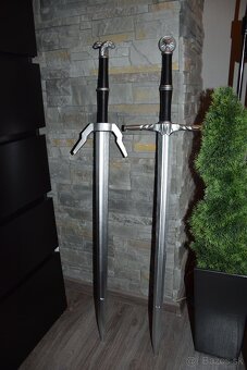 Repliky mecov Zaklinac Witcher - 7