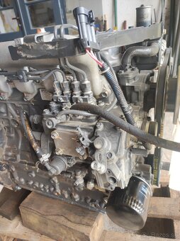 Kubota 4valec motor - 7