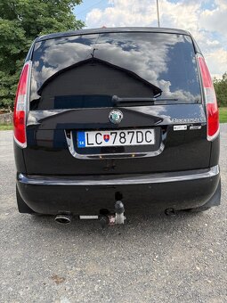 Škoda Roomster 1.6 - 7