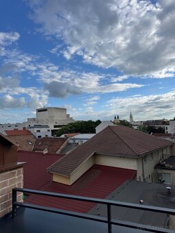 Prenájom 2izb.luxusný apartmán Pod Hradom - 7