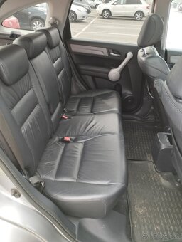 Predám auto Honda CRV vo veľmi dobrom stave - 7
