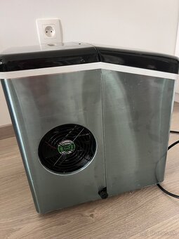 Vyrobnik ladu Klarstein Mr. Black - 7