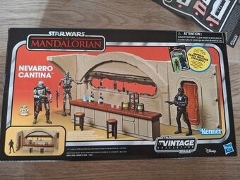 Sada Star Wars Mandalorian Hasbro Nevarro Cantina - 7