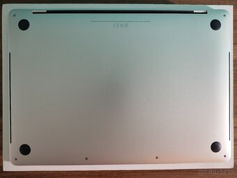 Apple MacBook Pro 13" Touch Bar | i5 • 8GB RAM • 512GB SSD - 7