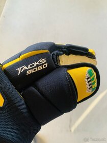 Predám hokejové rukavice značky CCM Tacks 9060 SR nové ‼️ - 7
