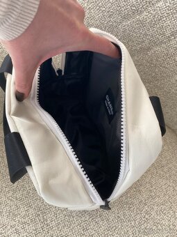 Chanel veľká kozmetická taška - 7