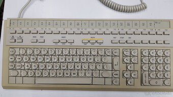 Na predaj Vzácna klávesnica SIEMENS NIXDORF S26381 K46-V310 - 7