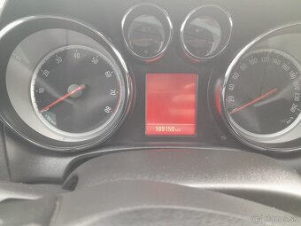 Opel ASTRA SPORTS TOURER - 7
