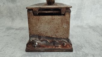 Stará orig. atypická žehlička DRAK - 7