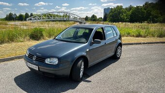 Volkswagen Golf 4 1.6 16v Benzín - 7