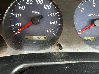 Nissan Navara 2004, D22 , obsah 2,5 - 7