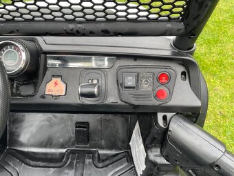 Detské elektrické autíčko Mercedes - 7