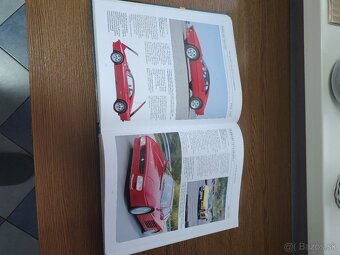 ENCYKLOPÉDIA KLASICKÝCH AUTOMOBILOV - 7