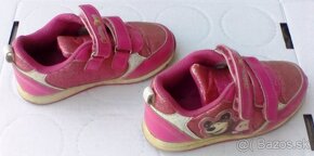 ✅Predám skoro nepoužívanú veľmi zachovalú detskú obuv, ..len - 7
