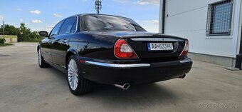 2005 Jaguar XJ8 L 4.2 V8 - 7