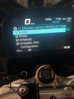 Bmw F900 XR - 7