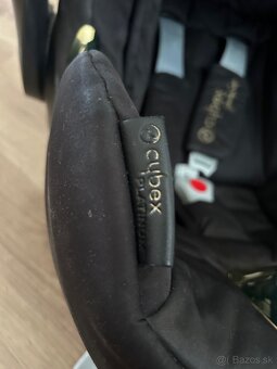 Cybex Aton Q JS by Jeremy Scott - 7