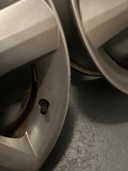 Predám alu disky zo Suzuki sx4 r16 5x114 - 7