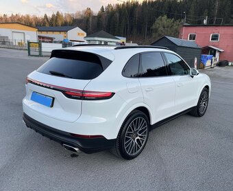 Porsche Cayenne III - 3.0 V6 - 250 kW - 7
