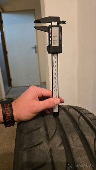 Bridgestone Potenza 225/40 R19 93W - 7