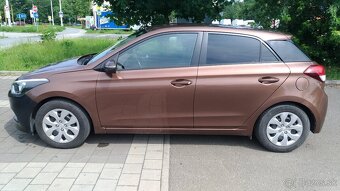 Predám Hyundai i20 Hatchback 61.8kw (výbava COMFORT) - 7