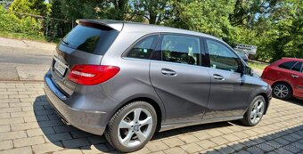 Mercedes-Benz B 180 - 7