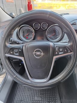 Opel Insignia - 7